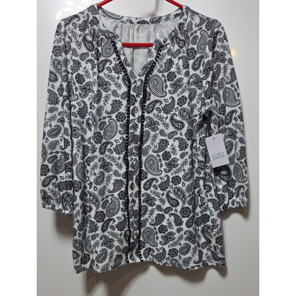 Black & White Paisley Button-Front Tunic Blouse